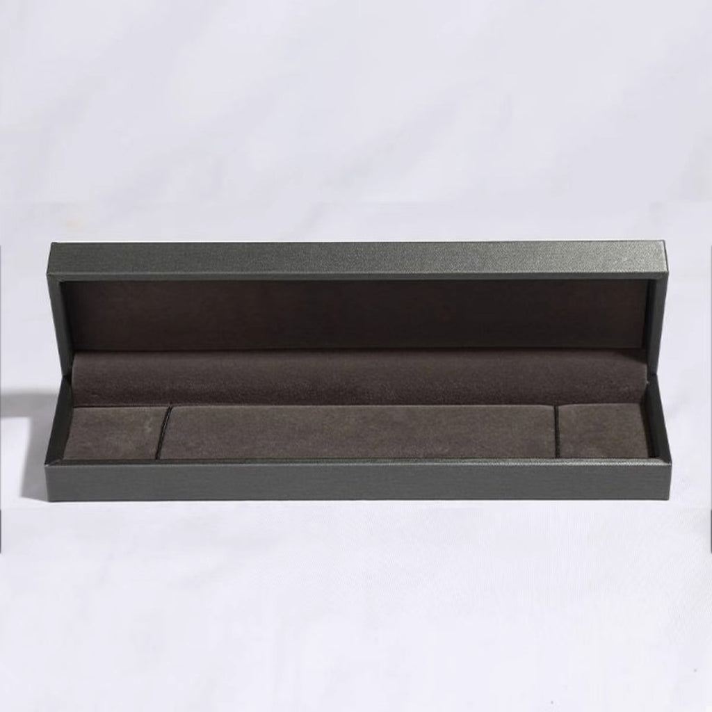 4b710466-11ad-421e-853b-648e1980a534-Max